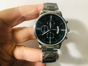 Geneva Men's Watch - Quartz Movement - Black Face w/Silver Band Fits to 9" NEW - Picture 1 of 3