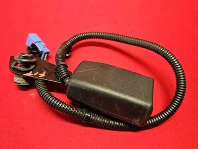 Honda Fit 2007 2008 - Hebilla del cinturón de seguridad del pasajero delantero - gris DK Foto 1 de 4