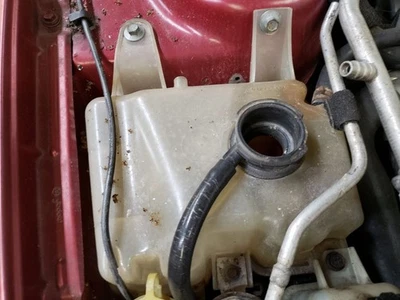 Coolant Reservoir Convertible 6 Cylinder Fits 01-06 SEBRING 1180317 Foto 1 de 4