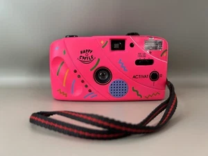 Vintage Happy Smile Activator Analog Kamera – Rosa, Blitz & Film enthalten - Bild 1 von 6