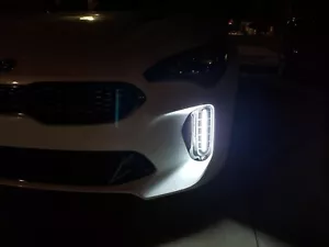 Front Airvent Bumper 2Way LED Fog Lamp DRL Light For 2018-2023 Kia Stinger 3.3GT - Picture 1 of 8