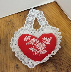 Vintage Handmade Valentine Heart Ornament Red Fabric Flower Print Lace Ribbon 6" - Picture 1 of 3