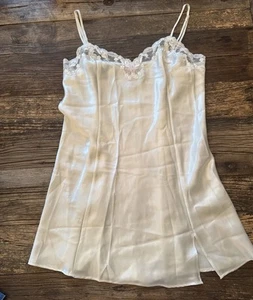 NEW Victoria's Secret Bridal Slip Dress-Nightgown-babydoll Satin Ivory Lace L - Picture 1 of 8
