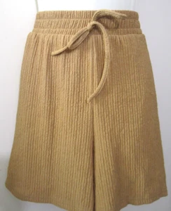 Women's summer Shorts Elastic Waist Beige Sz L - Picture 1 of 3