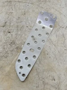FUSSRASTENSCHUTZ LINKS FÜR PEUGEOT SPEEDFIGHT 2 50 AB 2007 (E47163) - Bild 1 von 2
