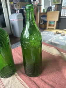 VTg Antique SHILOH CLUB Sparkling Water GLASS BOTTLE Dark Green INDIAN CHIEF - Picture 1 of 5