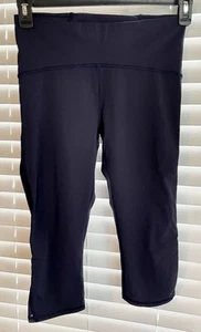 Lululemon High Rise Crop Luxtreme Workout Leggings - True Navy - Size 8 - Picture 1 of 6