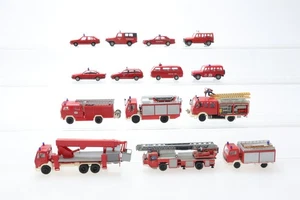 H0 1:87 14x Feuerwehr Fahrzeug LKW PKW Konvolut N100 - Picture 1 of 1