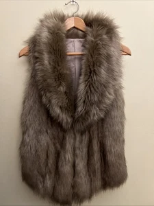 Vintage Faux Fur Vest Women's Petite Small Gray Super Soft - Picture 1 of 8