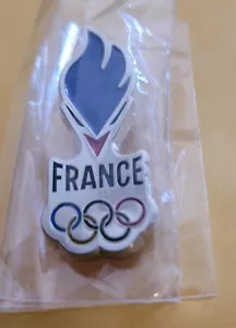 PARIS 2024 OLYMPIC FRANCE NOC FLAME PIN - Bild 1 von 2