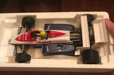 Minichamps Toleman Hart TG184 GP de Gran Bretaña 1984 - Ayrton Senna escala 1/18 Foto 1 de 4