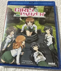 Girls und Panzer: OVA Specials Blu-ray Complete Collection Anime Brand New 🔥 - Foto 1 di 2