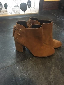 Rachel Zoe Tan Taupe Camel Suede Sepia Kid Ankle Boots Bootie 7.5 Twiggy - Picture 1 of 11