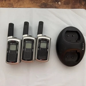 Walkie Talkie Cobra Microtalk Modelo No. Par L16000 con cargador - Imagen 1 de 6