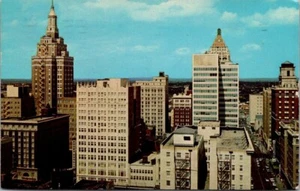 SKYLINE Downtown TULSA, Oklahoma OK Oil Capitol of the World Postcard - Picture 1 of 2