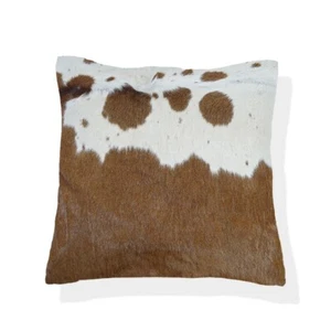 Funda Cojín Cuero Vaca Marrón y Blanco Artesanal, Cuadrada 15", Reversible, Elegante - Imagen 1 de 5