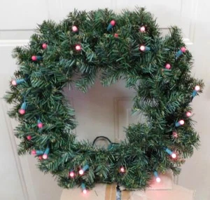 GU - Bethlehem Lights Battery Operated 24" Red Berry Pine Wreath - Picture 1 of 1
