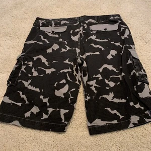 Rocawear Cargo Shorts Mens Sz 50 Tie Dye 100% Cotton Ripstop Black Gray - Picture 1 of 5