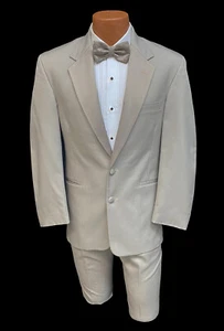 Men's Perry Ellis Champagne Tan Tuxedo with Pants Satin Notch Lapels 40R 34W - Picture 1 of 5