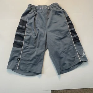 Jordan Jumpman Dri Fit Gray Basketball Shorts Cat Scratch Youth Large 12-13yrs - Picture 1 of 7