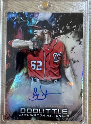 Sean Doolittle Autograph Fire Baseball Card 2018 Washington Nationals NM-EX - Image 1 of 2
