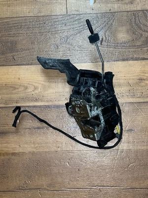 2004-2008 CHRYSLER CROSSFIRE DRIVER LEFT DOOR LOCK LATCH ACTUATOR OEM - Image 1 of 4