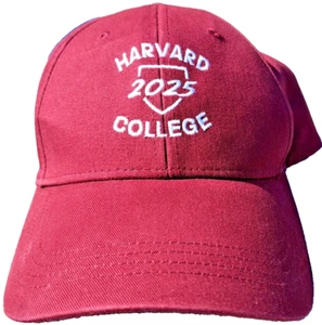 Gorra de béisbol Harvard 2025 College con correa ajustable bordada granate nueva con etiquetas - Imagen 1 de 8