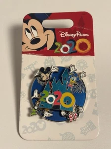 Pin de Parques Disney con fecha 2020 Parks Castle Spinner Mickey Minnie Goofy Donald - Imagen 1 de 6