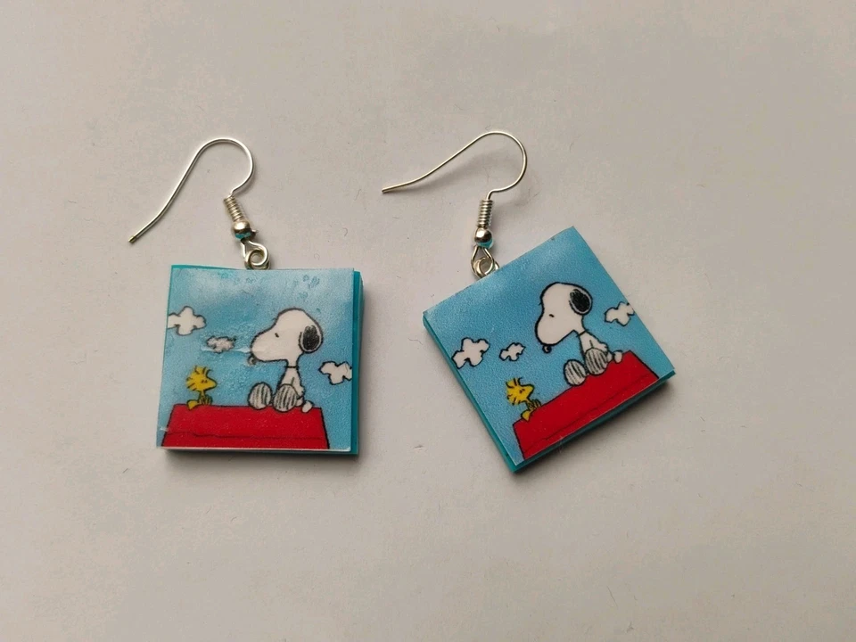 ORECCHINI IN FIMO FATTI A MANO SNOOPY - Immagine 1 di 3