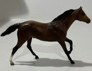 Breyer #713267 Thoroughbred Stallion Bay Paddock Pals Parade of Breeds Vintage - Picture 1 of 10