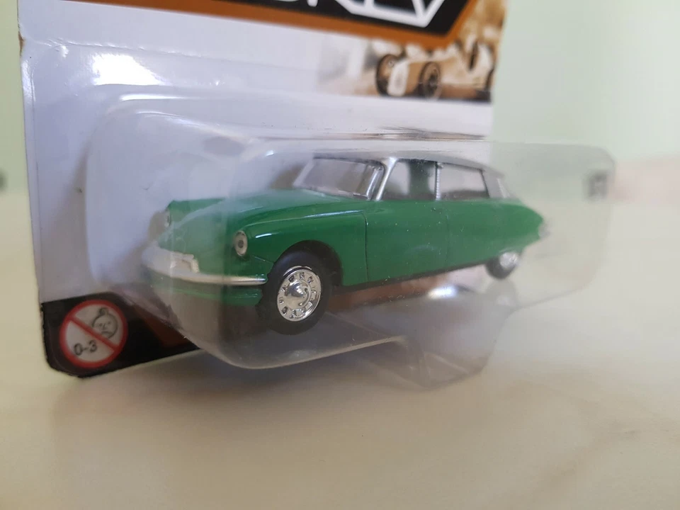 NOREV CITRÖEN DS 19 VERTE sous blister 3 inches Echelle 1/64 NEUVE - Photo 1/1