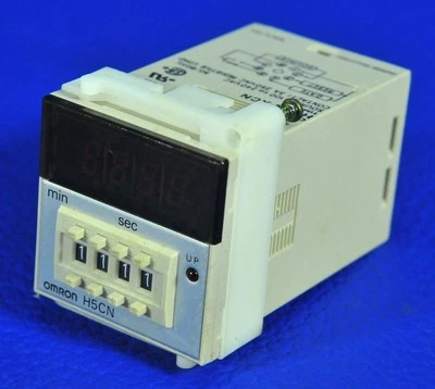 1148 OMRON AUTOMATION UND SICHERHEIT TIMER DIGITALER LED TIMER H5CN-XCN - Bild 1 von 2