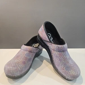 Sanita Clogs Womens Size EU 38 Purple Irredescent Suede Shoes - Picture 1 of 11