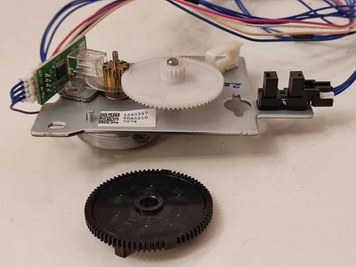 1x EPSON LQ 680 PRO Ersatzteil Schrittmotor Höhenregulierung - Image 1 of 4