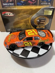 Kevin Harvick ELITE 21 Reese’s 2004 1/24 Nascar Diecast CHECK OUT OUR EBAY STORE - Picture 1 of 14