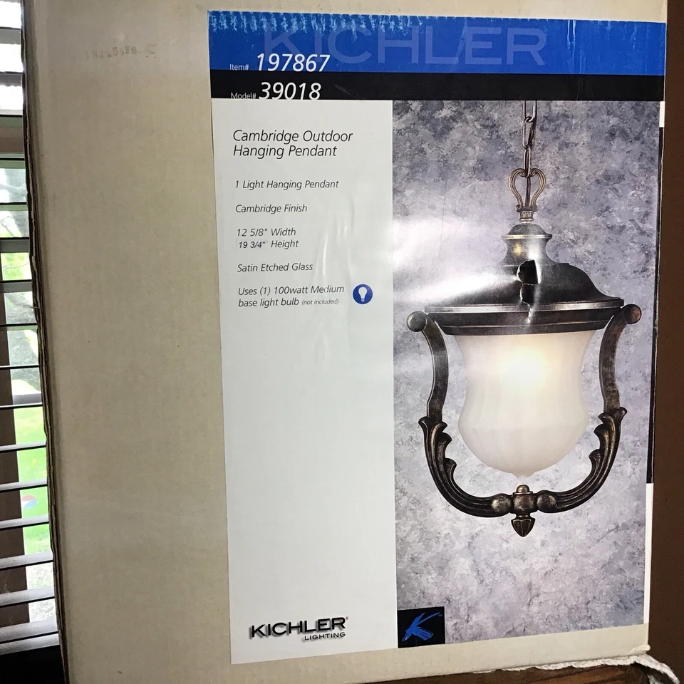 Kichler 剑桥户外吊坠悬挂灯全新带盒 — 第 1/3 张图片
