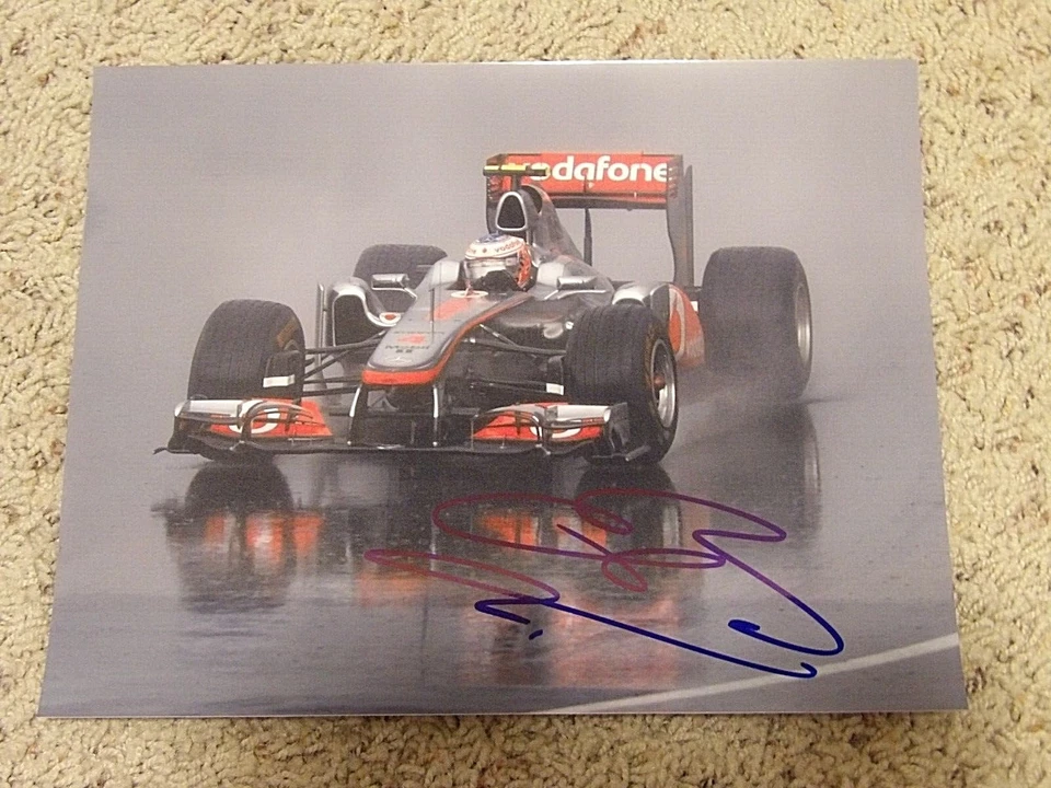 JENSON BUTTON F1 CHAMPION SIGNED 8X10 PHOTO  coa 2 - Image 1 of 1