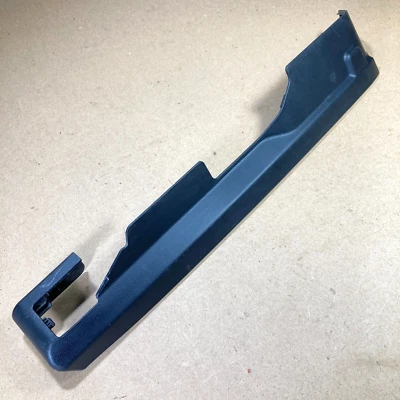 Cubierta de asiento inferior derecha e22357100 e223881j7 para Mazda CX-7 2011 diésel Foto 1 de 4