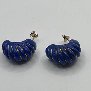 14K Yellow Gold Blue Lapis Half Hoop Huggie Shrimp Scalloped Earrings.  N - Picture 1 of 6