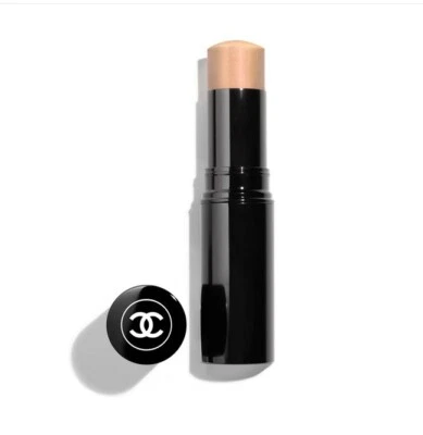 CHANEL BAUME ESSENTIAL Multi-Use Glow Stick Moonlight Kiss - Image 1 of 3