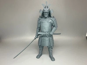 Japanischer Samurai unbemalter Resin Modellbausatz im Maßstab 1:12 - Bild 1 von 5