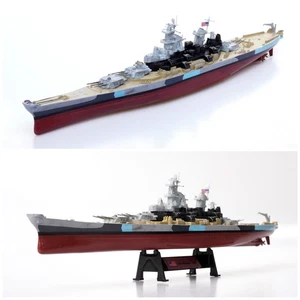 Modellino nave USS MissourI - 1944 corazzata metallo + parti plastica nuova scala 1:1000 - Foto 1 di 4