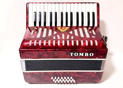 Acordeón TOMBO Nº211 30 teclas instrumento musical rojo funcionando usado Foto 1 de 4