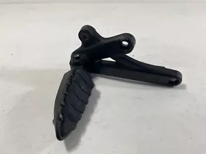 2012 Ducati Diavel Footpeg Holder Plate OEM Front Left Foot Peg Driver Footrest - Picture 1 of 4