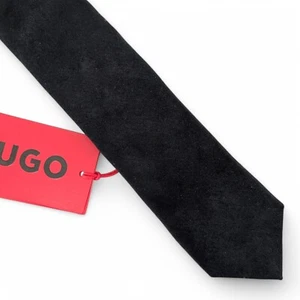 HUGO Boss Men's Skinny Satin Black Tie Necktie Black Modern Formal Italy $78 - Picture 1 of 6