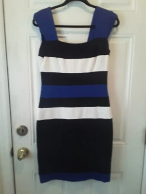 Vestido Vaina Cartise Talla 4 Negro/Blanco/Azul Rayas Hecho en Canadá DW511 Foto 1 de 4
