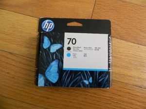GENUINE HP #70 Matte Black/Cyan Printhead DESIGNJET Z2100 C9404A FACTORY SEALED - Bild 1 von 1