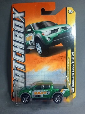 Matchbox - Mitsubishi L200/Triton - 2012 Construction - Green  - Image 1 of 2