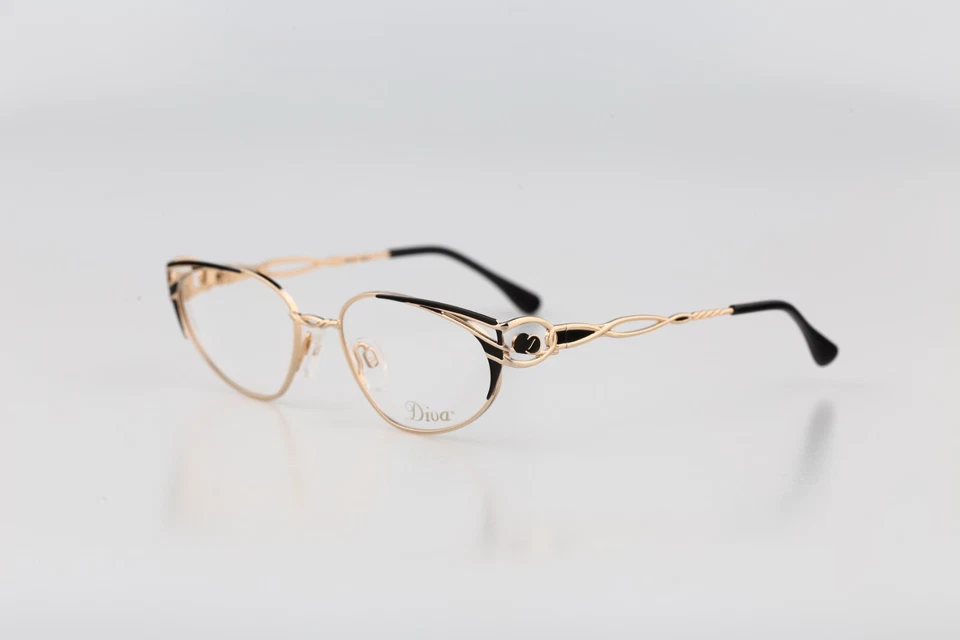 Diva 5062 2, Vintage 90s Negro y Dorado Ojo de Gato Monturas Mujer Nuevo de Lote Antiguo Foto 1 de 4