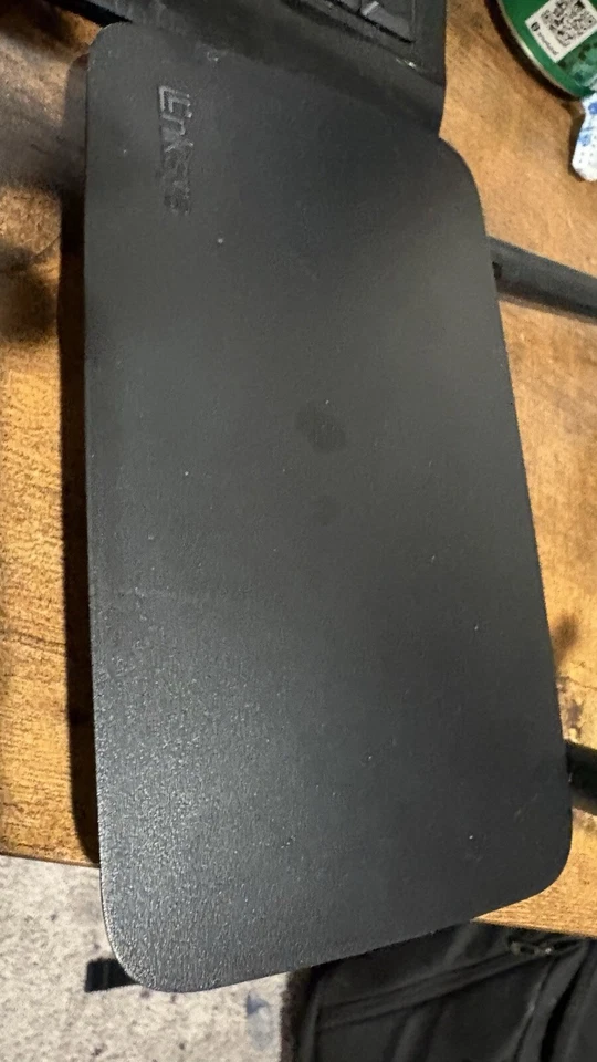 Linksys E5350 Router (Lightly Used) - Image 1 of 3